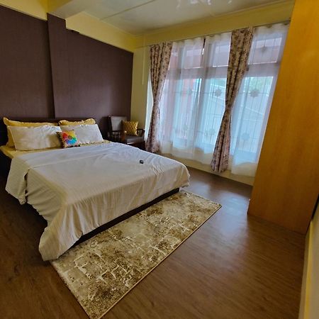 Meraki Homestay Shillong Exteriör bild